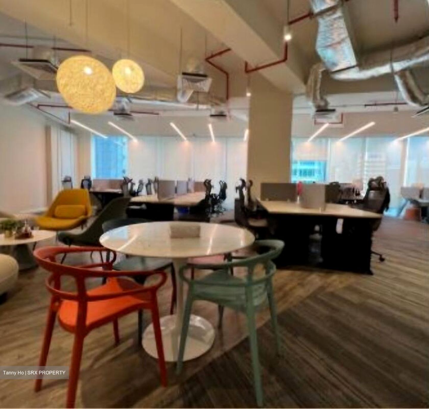 PLUS (D1), Office #453107381